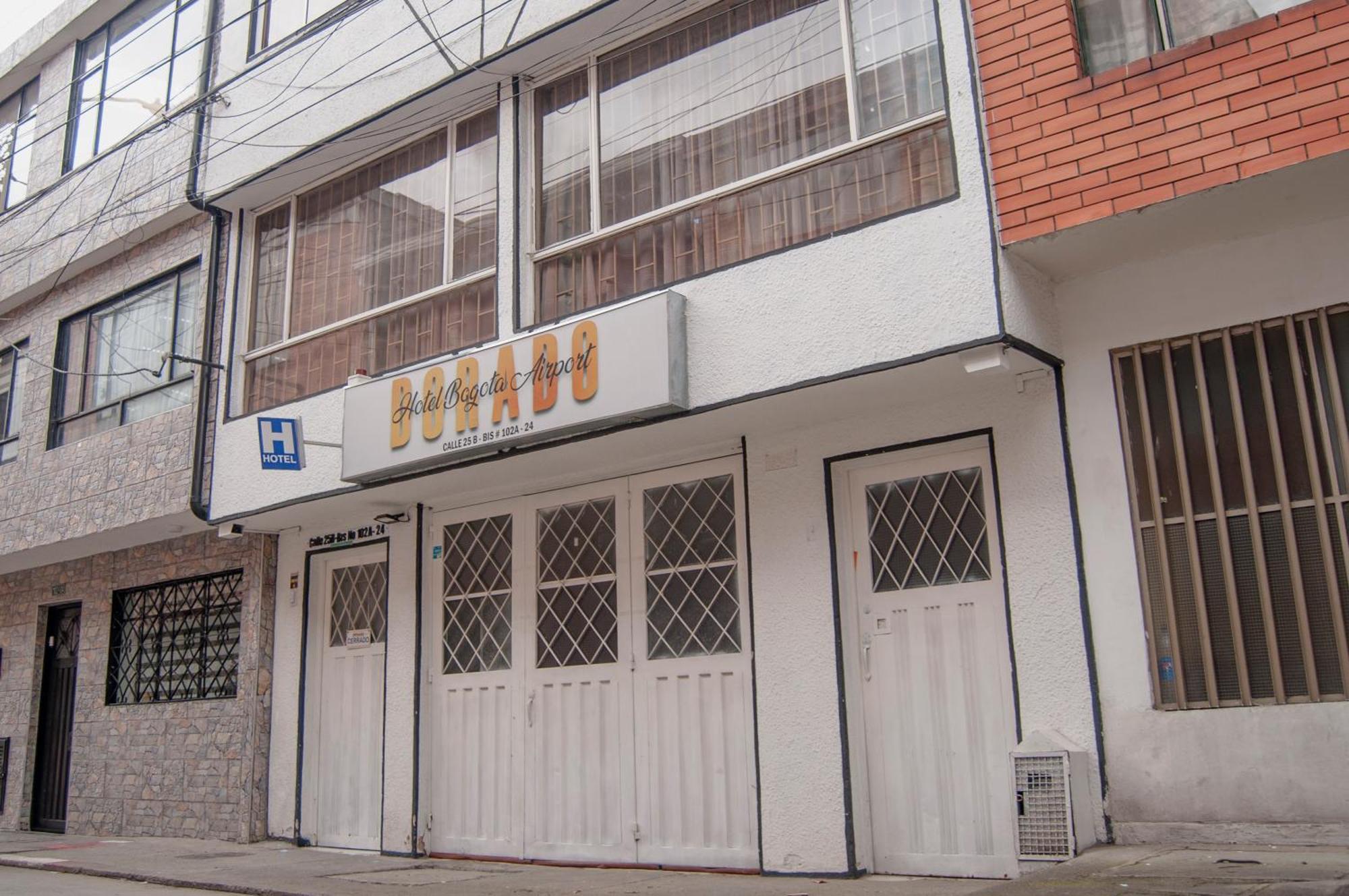 Hotel Bogota Airport Dorado Екстер'єр фото